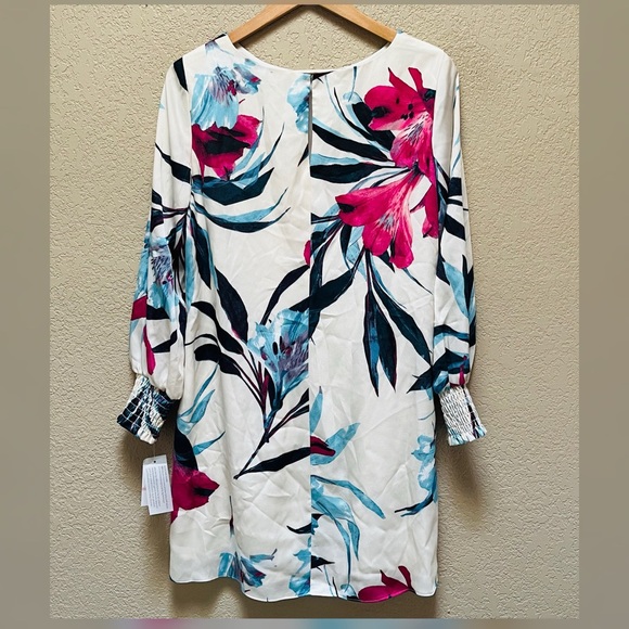 SLNY Fashions Floral Women’s Dress Size 10P-NWT - Picture 2 of 8